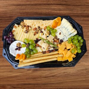Platou Brânzeturi – 4 / 5 persoane (1,4 Kg)